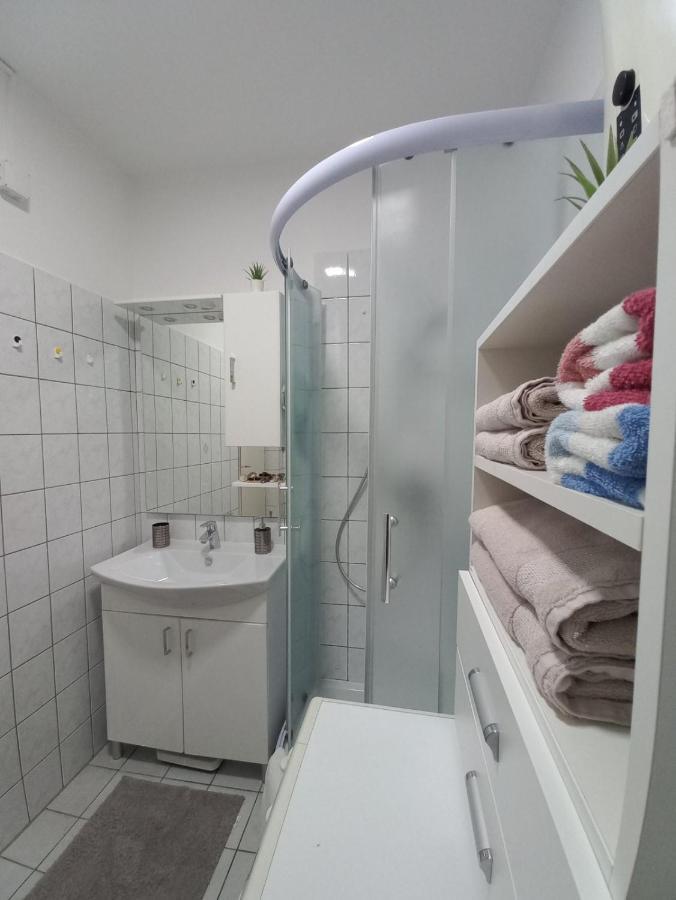 Apartment Emmi Сараево Экстерьер фото