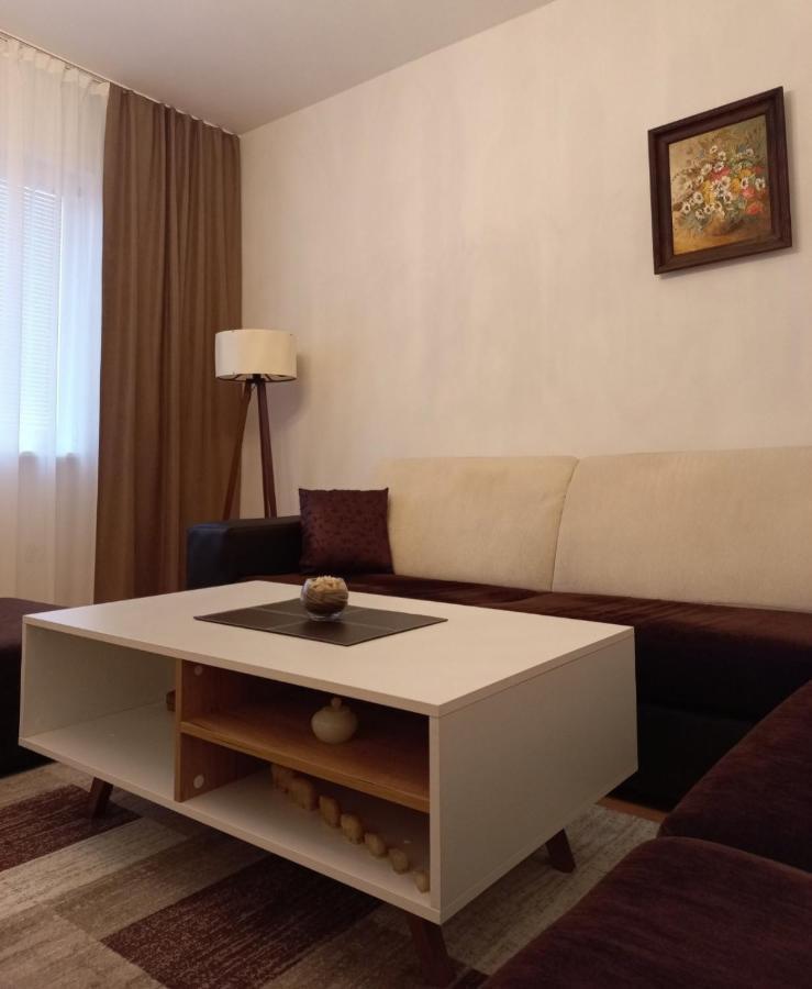 Apartment Emmi Сараево Экстерьер фото