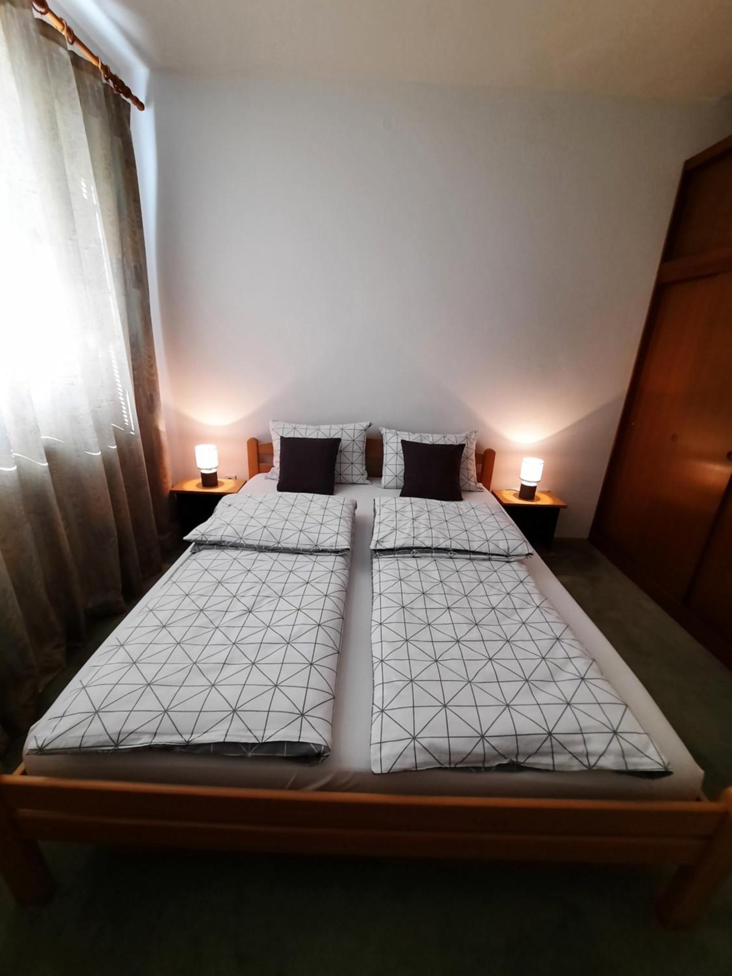 Apartment Emmi Сараево Экстерьер фото